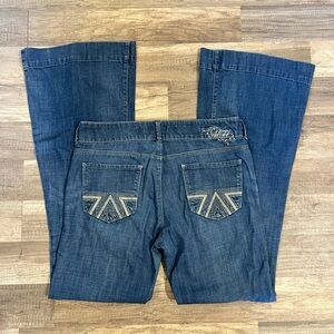 American Eagle Woman’s Dark Wash Low Rise Embroidered Western Flare Jeans 32